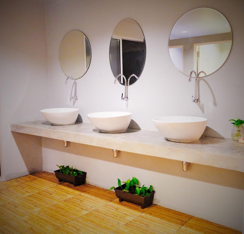 Qinglian Youth Hostel Pattaya Dış mekan fotoğraf